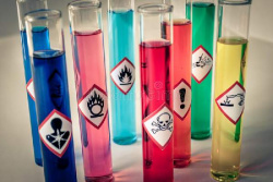 Как в Европе снижают риски, связанные с опасными веществами?